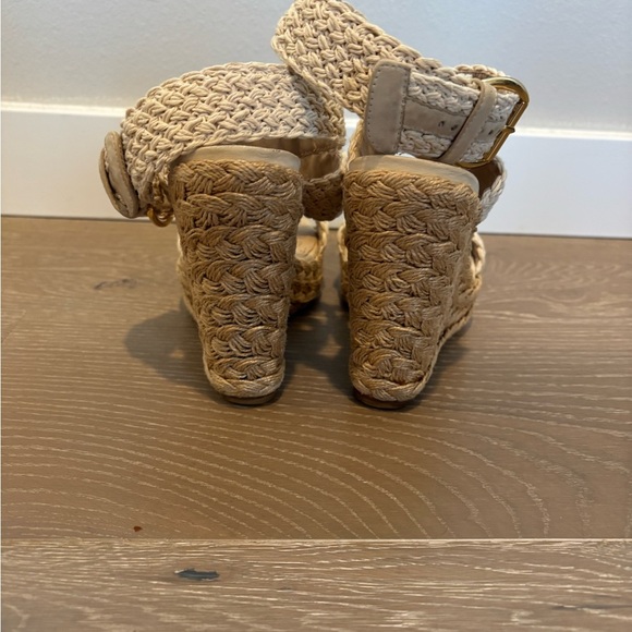 Stuart Weitzman Women's Elixer Cream Woven Sandals 8.5 - Picture 3 of 4